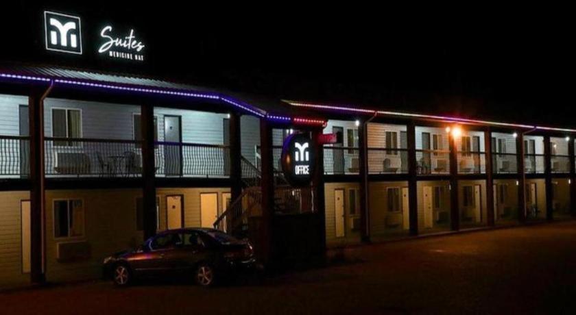 Medicine Hat Inn & Suites Exterior foto