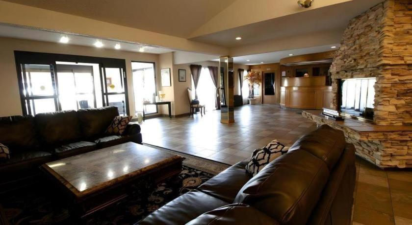 Medicine Hat Inn & Suites Exterior foto